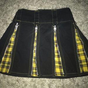 rare tripp yellow zip skirt